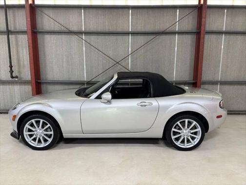 2006 Mazda MX-5 Miata Grand Touring