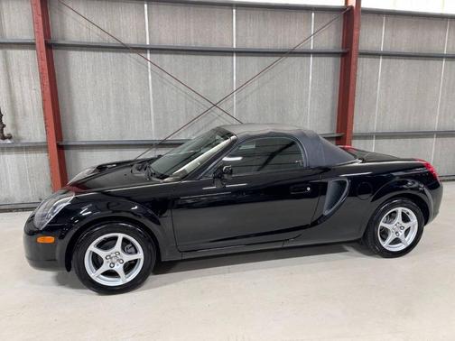 2002 Toyota MR2 Base 2dr Convertible