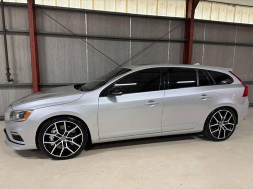 Bright Silver Metallic 2016 Volvo V60 T6 Polestar