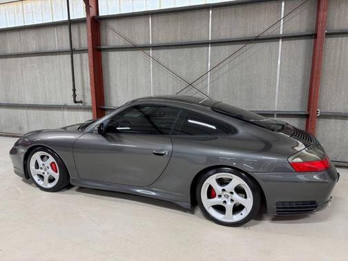 2003 Porsche 911 Carrera 4S
