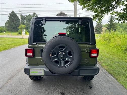 2021 Jeep Wrangler Sport
