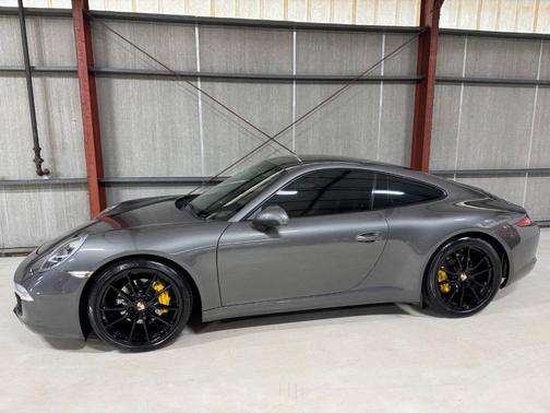2013 Porsche 911 Carrera
