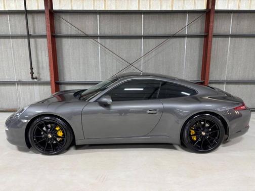 2013 Porsche 911 Carrera