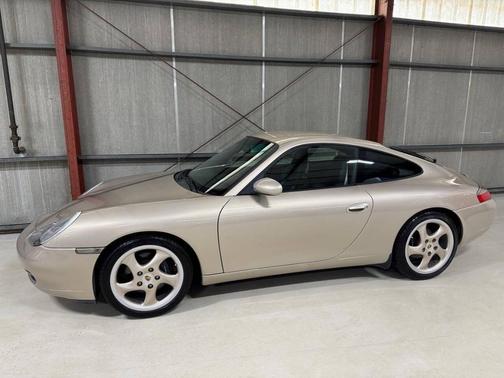 1999 Porsche 911 Carrera