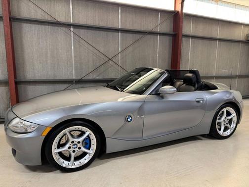Gray 2007 BMW Z4 3.0si Roadster