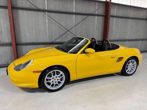 2003 Porsche Boxster Base 2dr Convertible