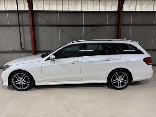 2014 Mercedes-Benz E-Class 4MATIC