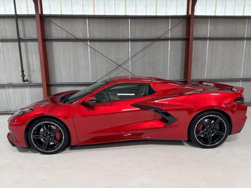 2021 Chevrolet Corvette Stingray w/2LT
