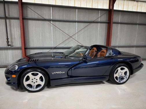2001 Dodge Viper RT/10