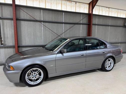 2002 BMW 540 540i 4dr Sedan