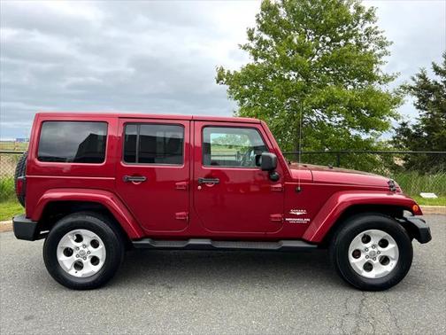 2013 Jeep Wrangler Unlimited Sahara
