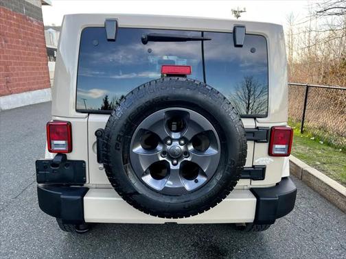2016 Jeep Wrangler Sahara