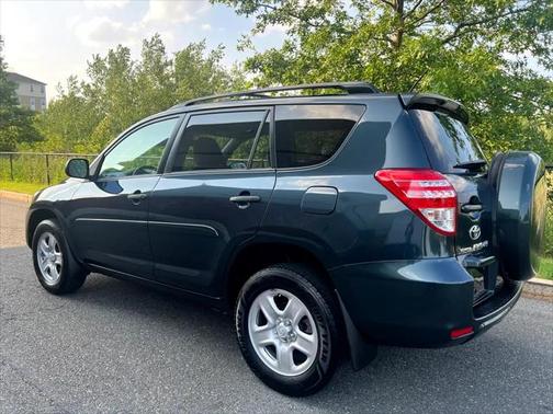 2009 Toyota RAV4 Base