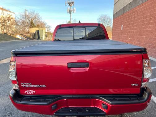 2015 Toyota Tacoma Base