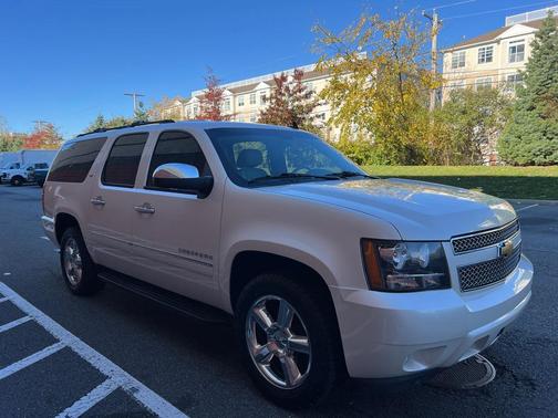 2014 Chevrolet Suburban 1500 LTZ