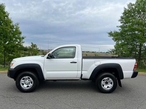 Super White 2014 Toyota Tacoma Base