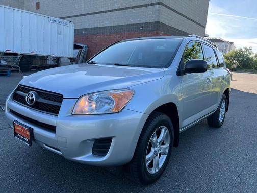 Classic Silver Metallic 2012 Toyota RAV4 Base