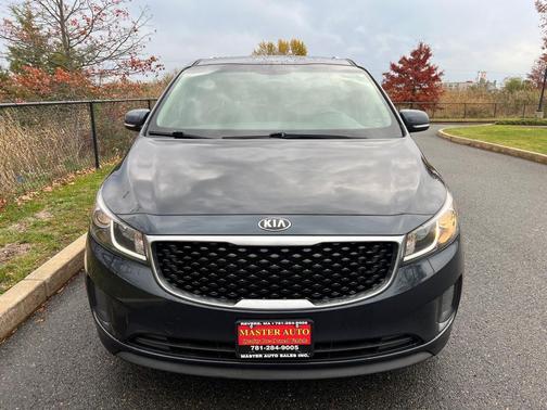 2016 Kia Sedona LX