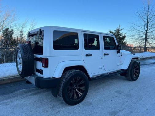 2014 Jeep Wrangler Unlimited Sahara