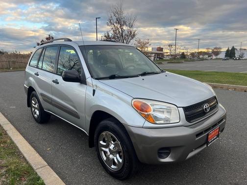 2005 Toyota RAV4 Base