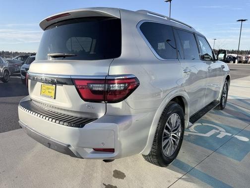 Brilliant Silver Metallic 2024 Nissan Armada SL