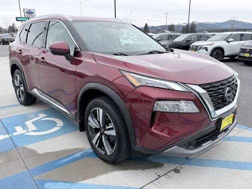 2023 Nissan Rogue SL