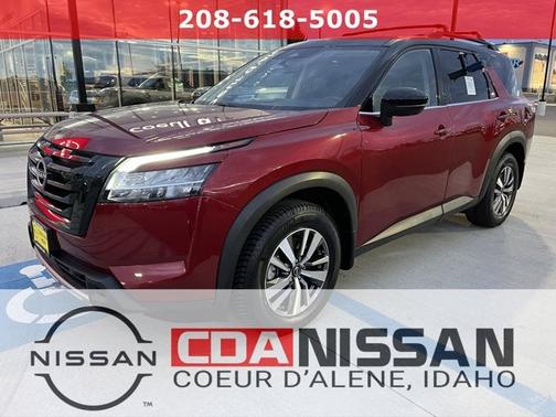 2023 Nissan Pathfinder SL
