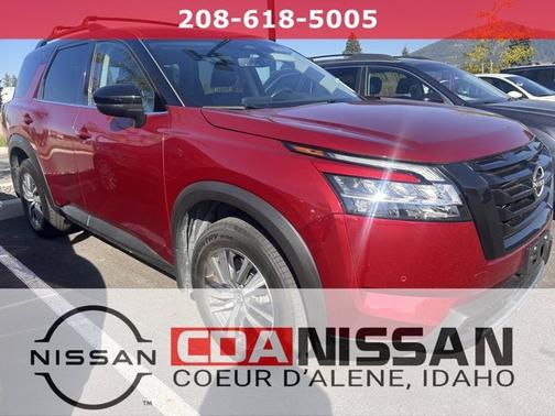 2023 Nissan Pathfinder SL