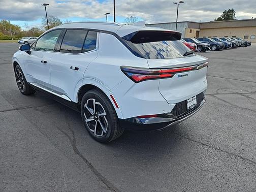 2025 Chevrolet Equinox EV LT