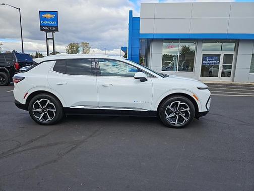 2025 Chevrolet Equinox EV LT