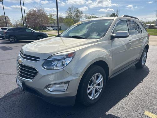 Champagne Silver Metallic 2016 Chevrolet Equinox LT