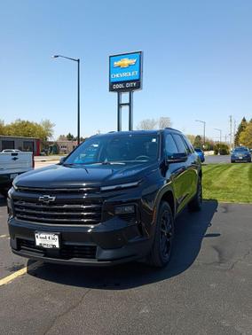 Mosaic Black Metallic 2026 Chevrolet Traverse LT
