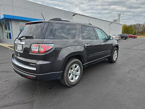 2015 GMC Acadia SLE-2