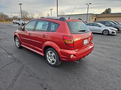 2008 Pontiac Vibe Base