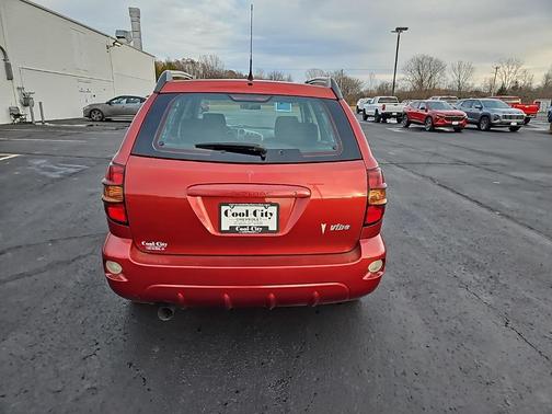 2008 Pontiac Vibe Base