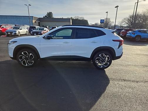 2026 Chevrolet Trax FWD 2RS