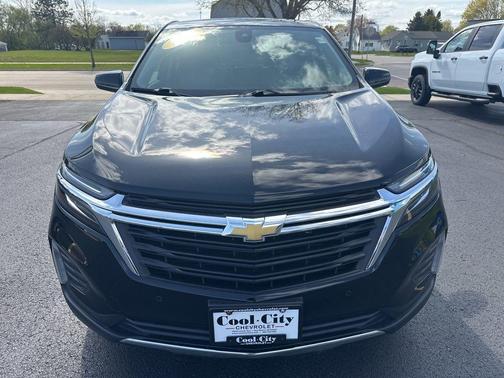 Mosaic Black Metallic 2024 Chevrolet Equinox 1LT
