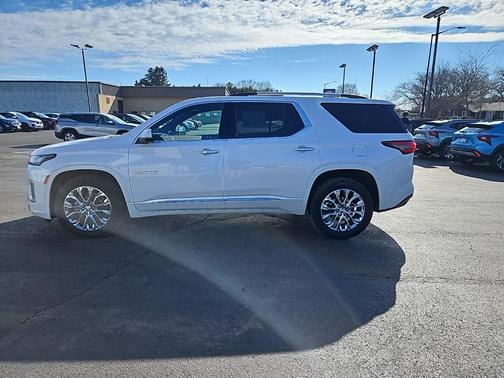 2023 Chevrolet Traverse High Country