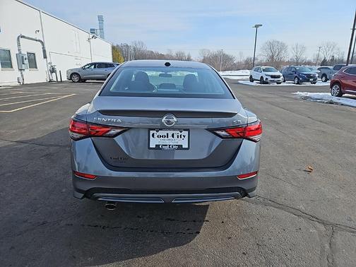 2023 Nissan Sentra SR