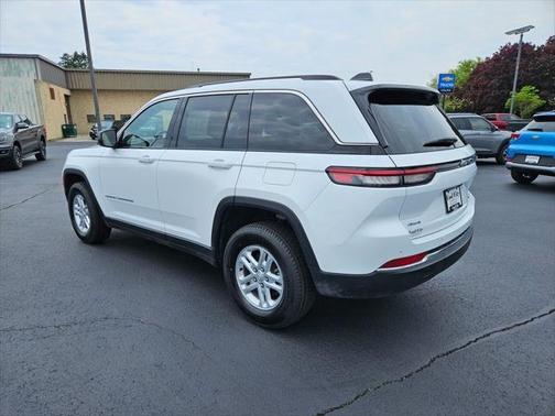2023 Jeep Grand Cherokee Laredo