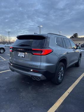2025 GMC Acadia AWD Elevation