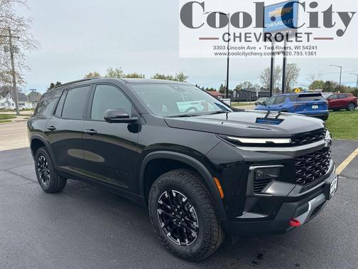 Mosaic Black Metallic 2026 Chevrolet Traverse AWD Z71