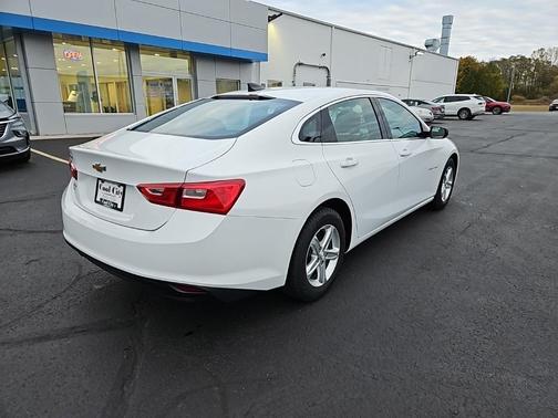 2022 Chevrolet Malibu 1LS