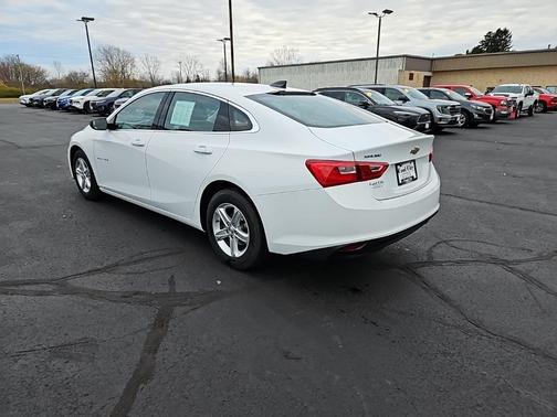 2022 Chevrolet Malibu 1LS