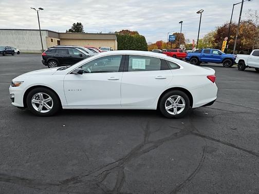 2022 Chevrolet Malibu 1LS