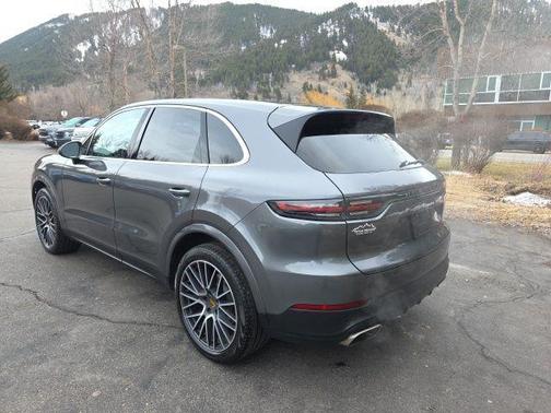 2019 Porsche Cayenne Cayenne