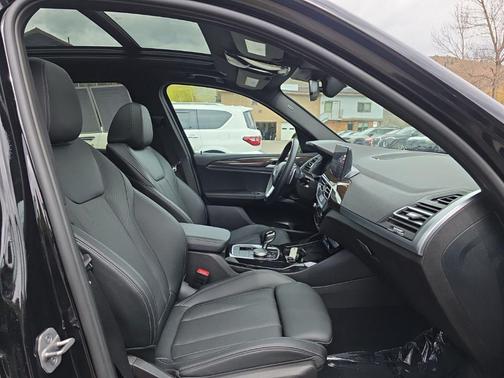 Black 2024 BMW X3 xDrive30i