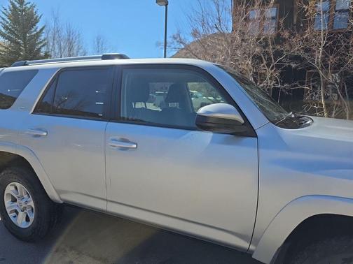 2024 Toyota 4Runner SR5