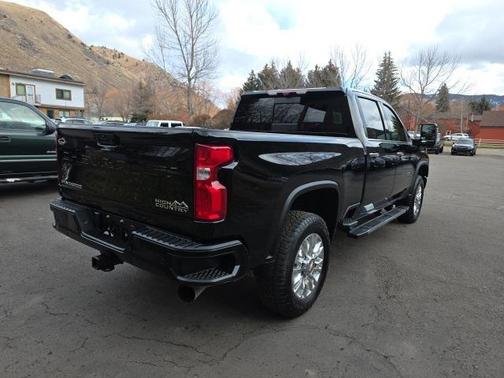 2021 Chevrolet Silverado 2500 High Country