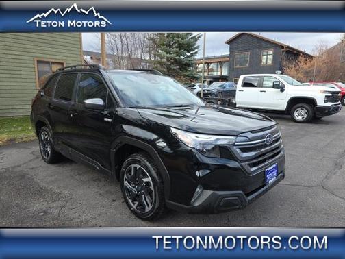 2025 Subaru Forester Hybrid Premium